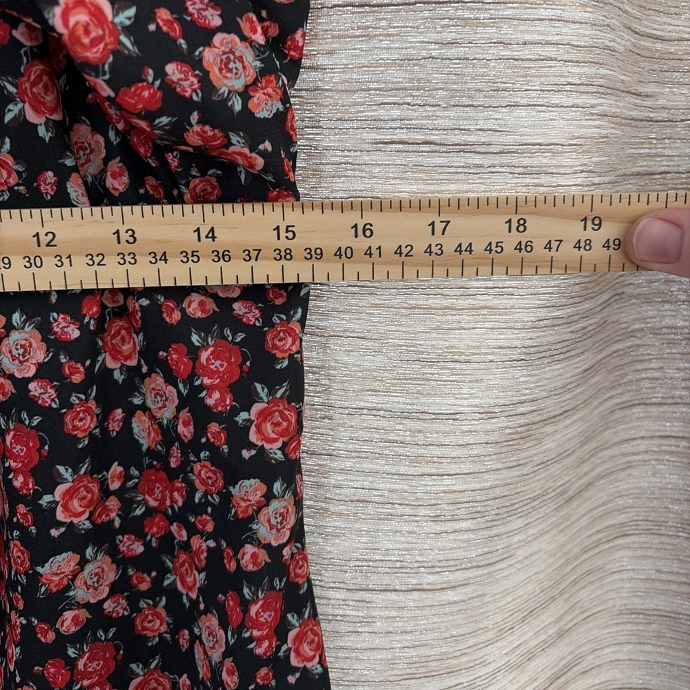 Love on a Hanger Floral Blazer Jacket Women's M Black Red Rose Print Open Front - Picture 5 of 6